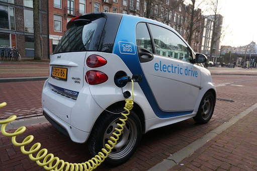 The First Mini Electric Cars You Can Buy