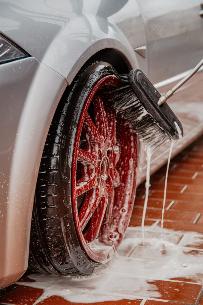 How to Clean a Car: Cleaning A Car is Not Only For Supercar Owners 